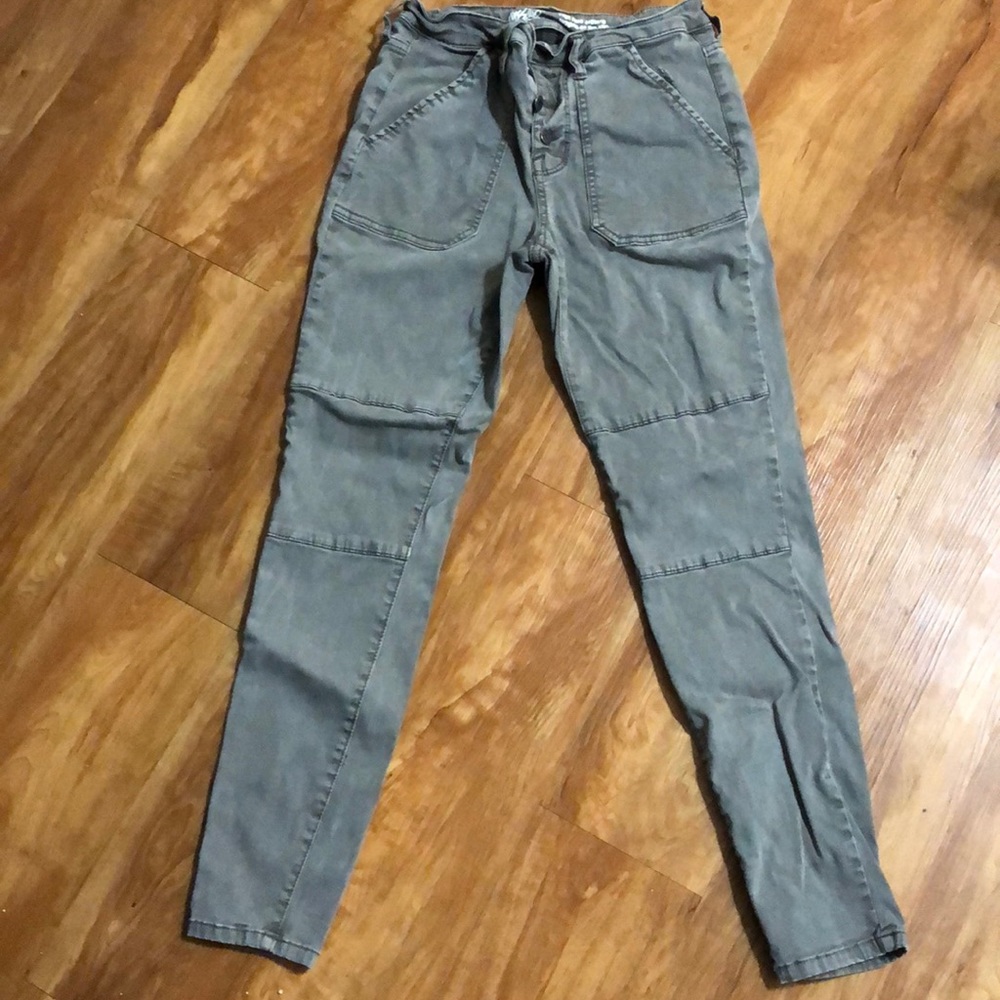 High Rise Military Style w/ Button Closure